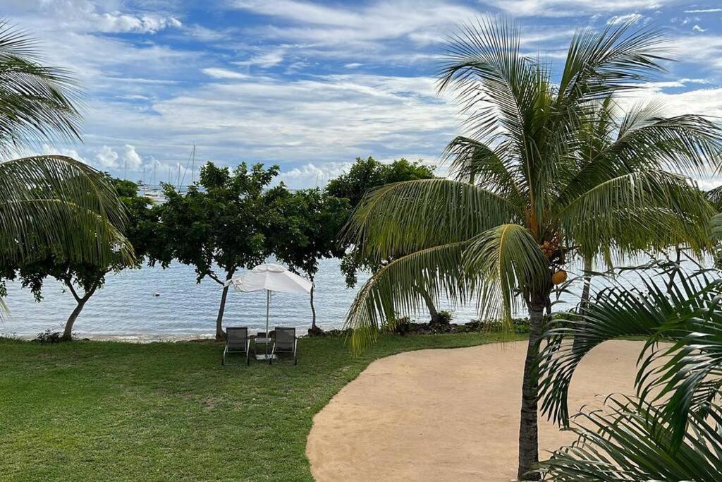 Latitude Luxury Seafront Suite Riviere Noire Luaran gambar